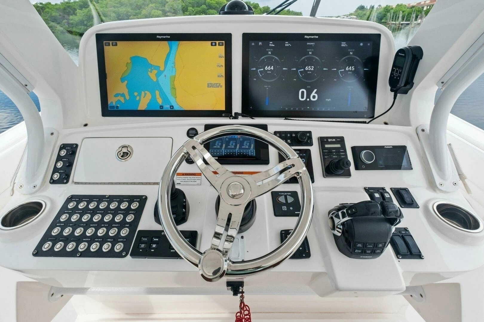 2020 Intrepid 407 Nomad SE - Image 2