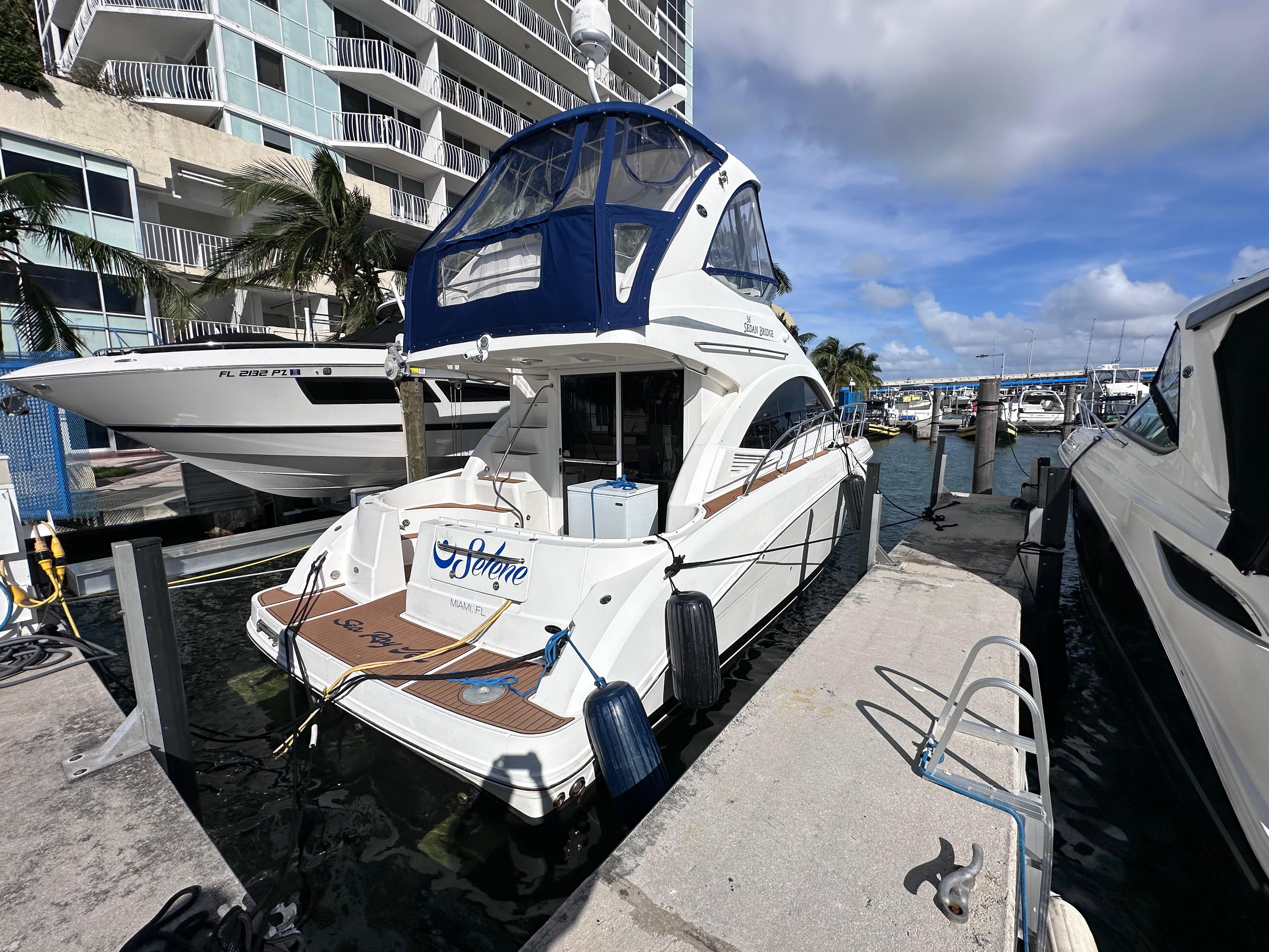 2007 Sea Ray 36 Sedan Bridge