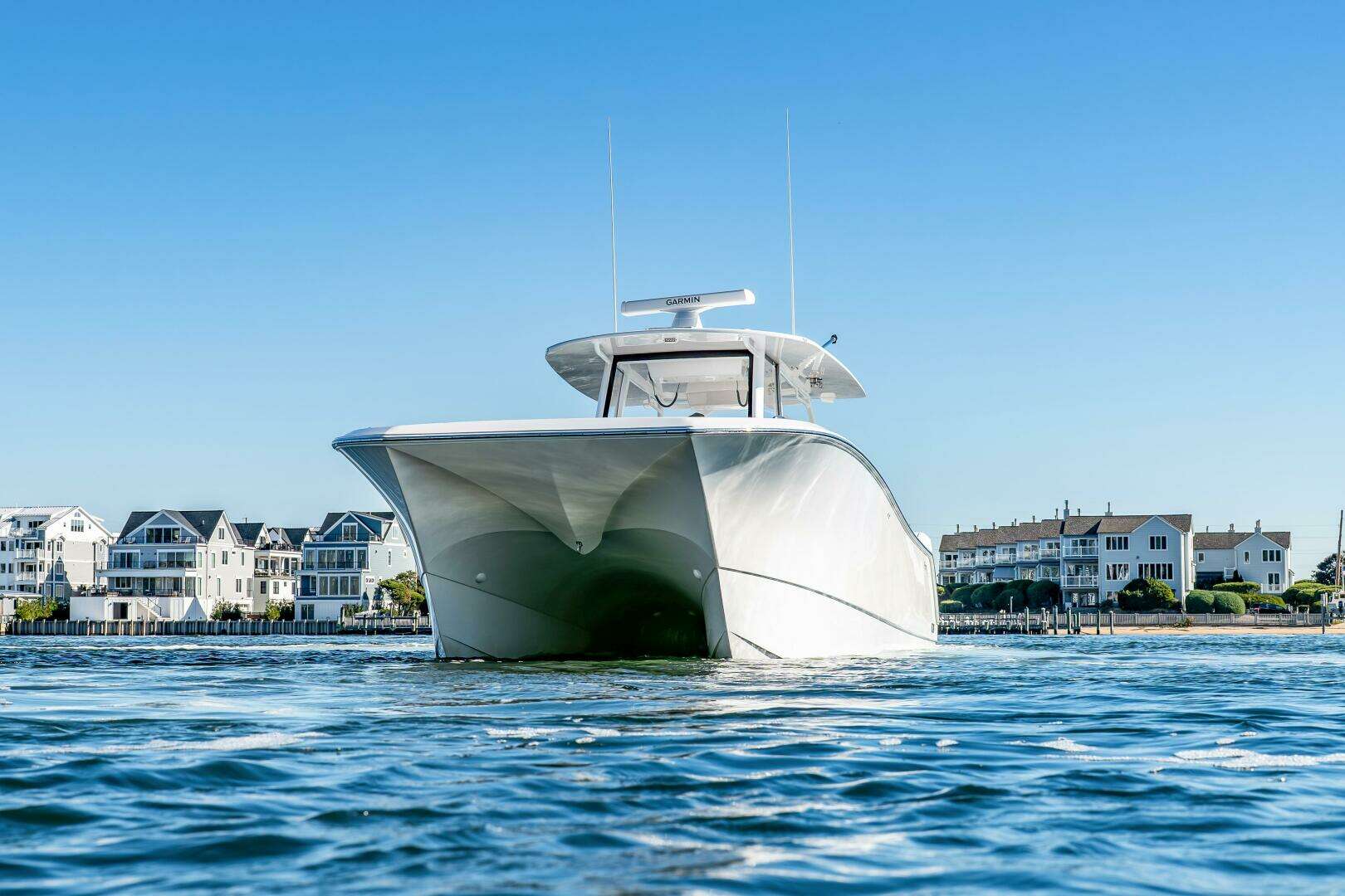 2025 Front Runner 43 Catamaran - Image 12