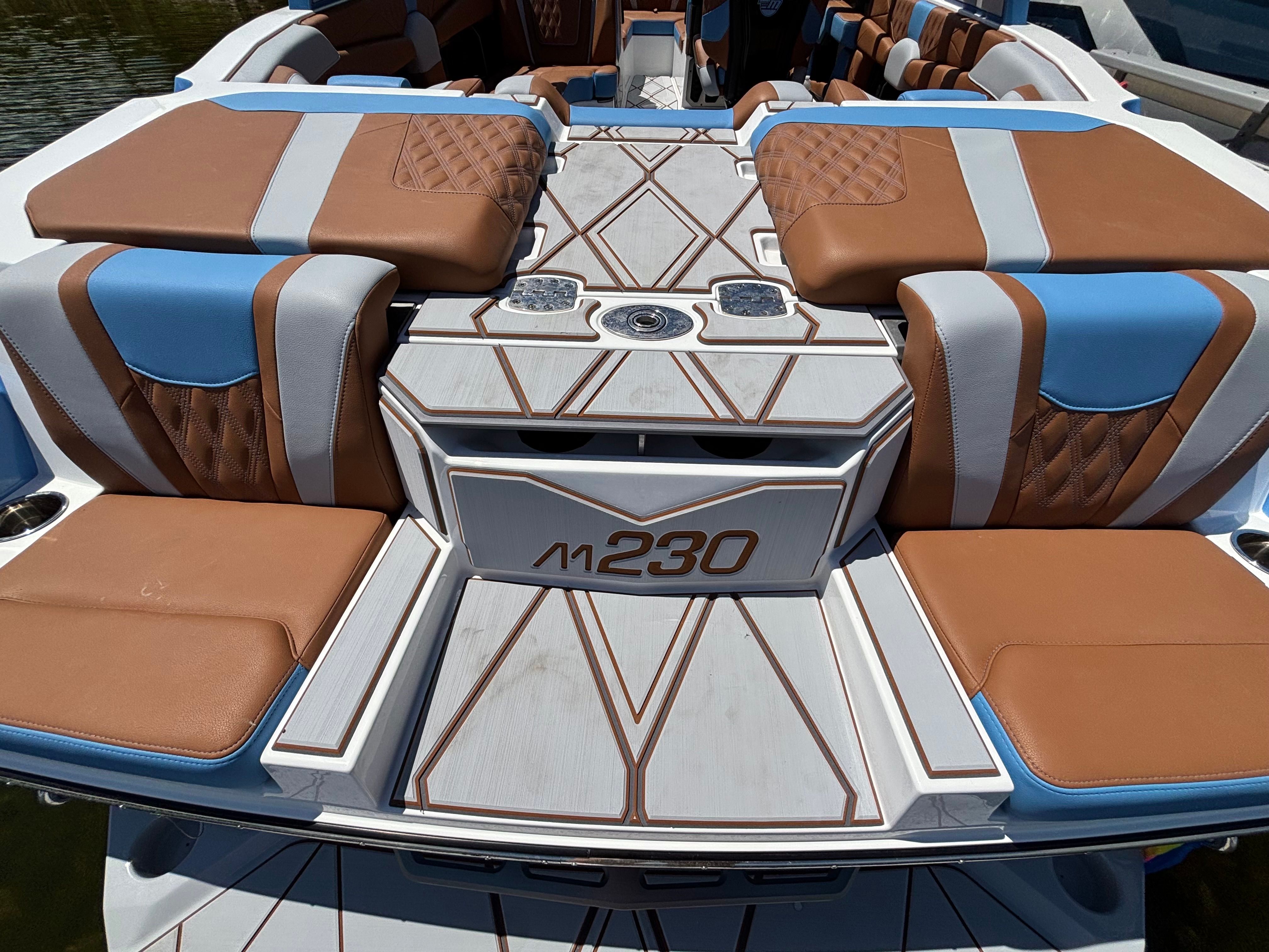 2026 Malibu M230 - 3