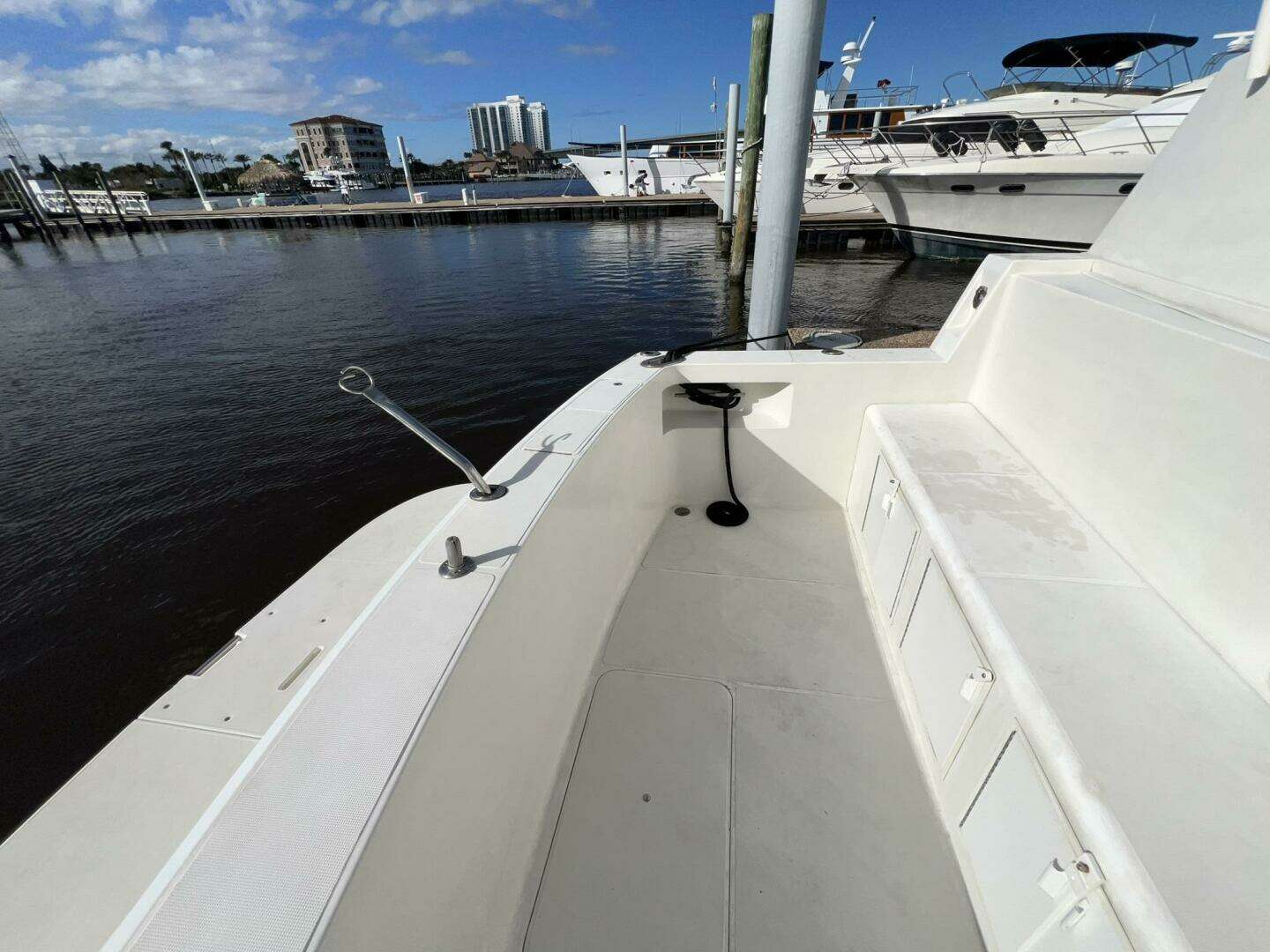 1999 Viking 60 CPMY - Image 10