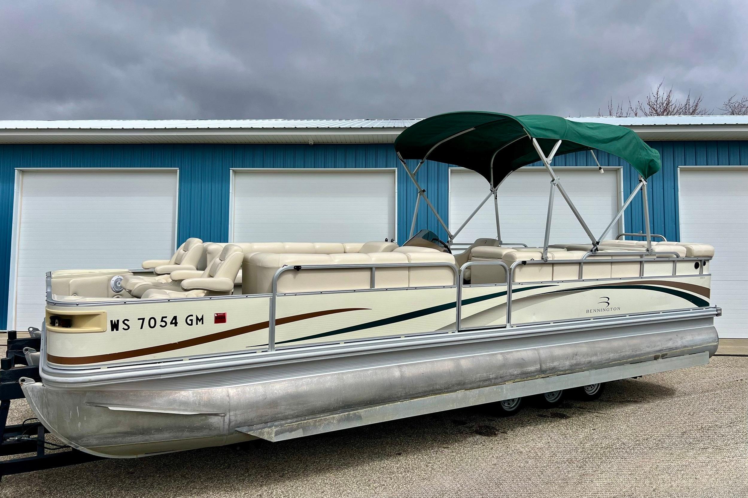 2002 Bennington 2575FS