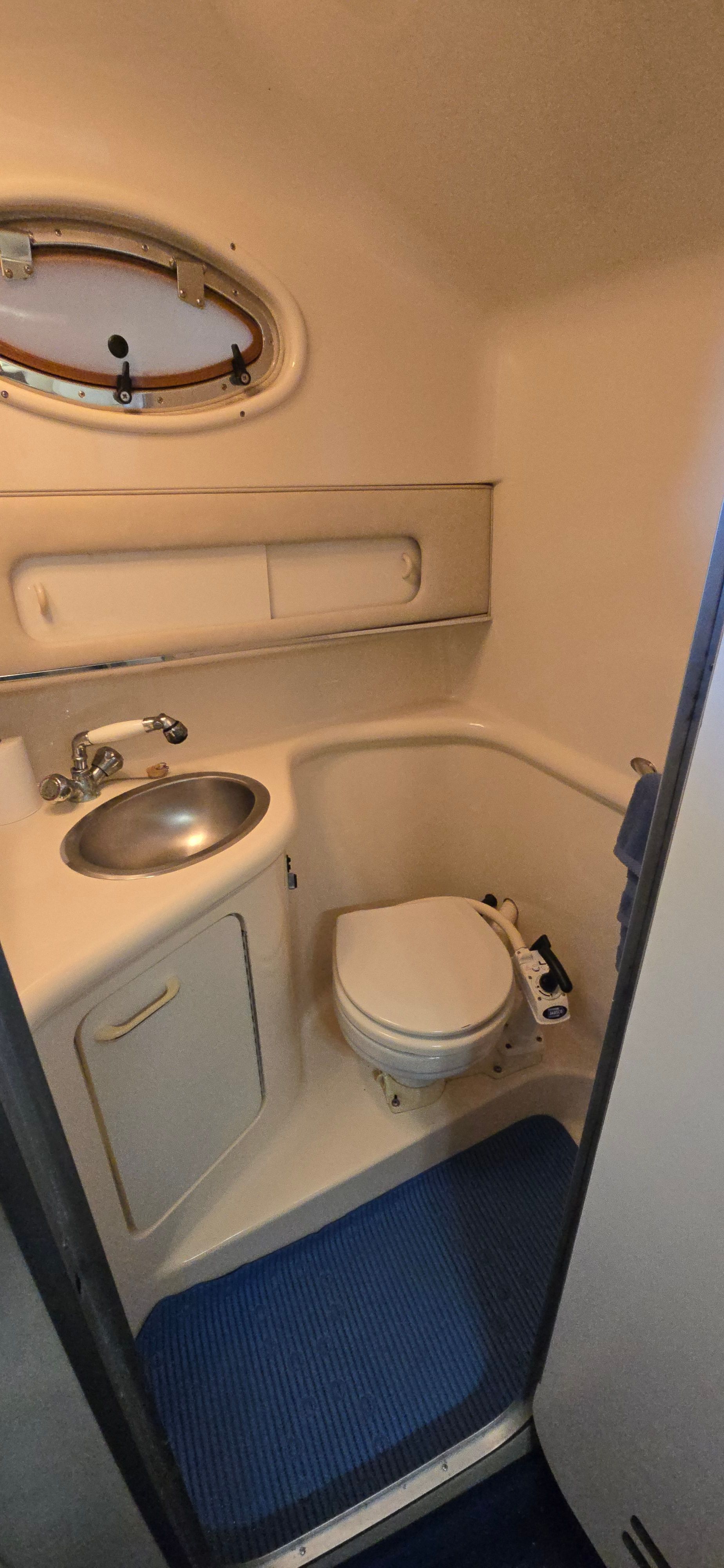 1995 Sea Ray 270 Sundancer - 20