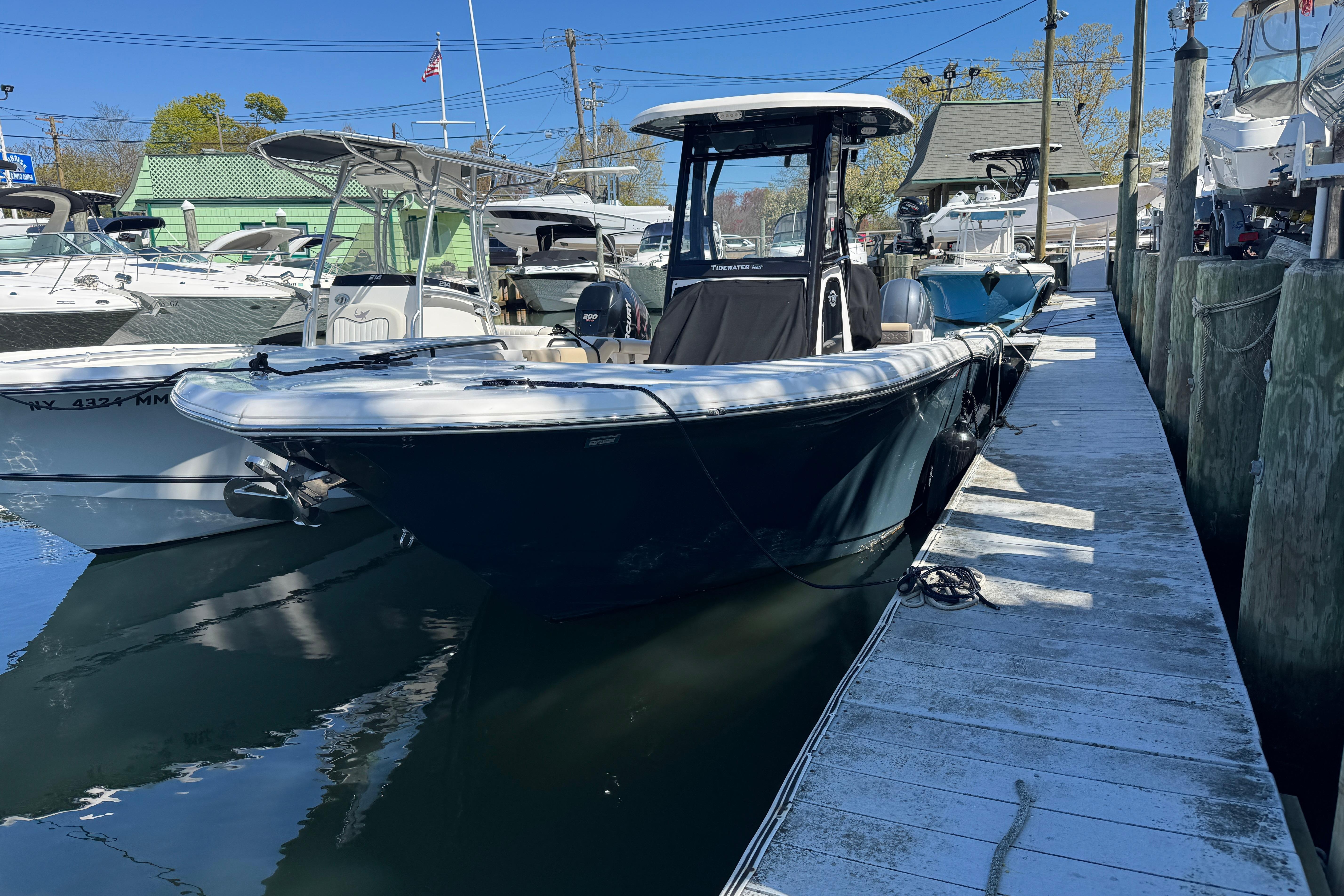 2022 Tidewater 256 CC Adventure