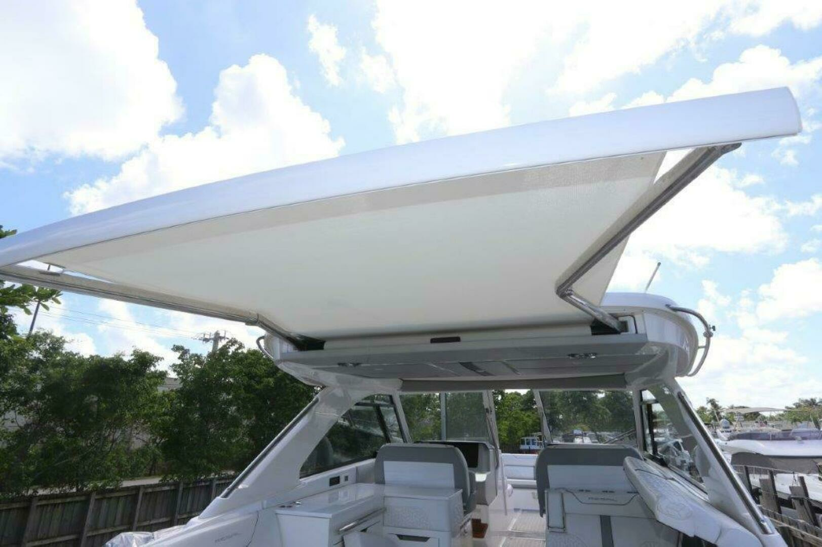 2022 Regal LX36 - Image 26