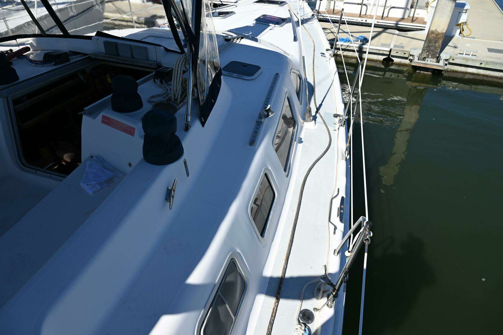 2003 Hunter 456 - Image 83