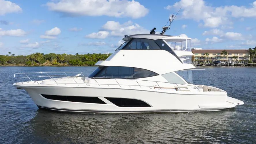 2026 Riviera 50 Sports Motor Yacht
