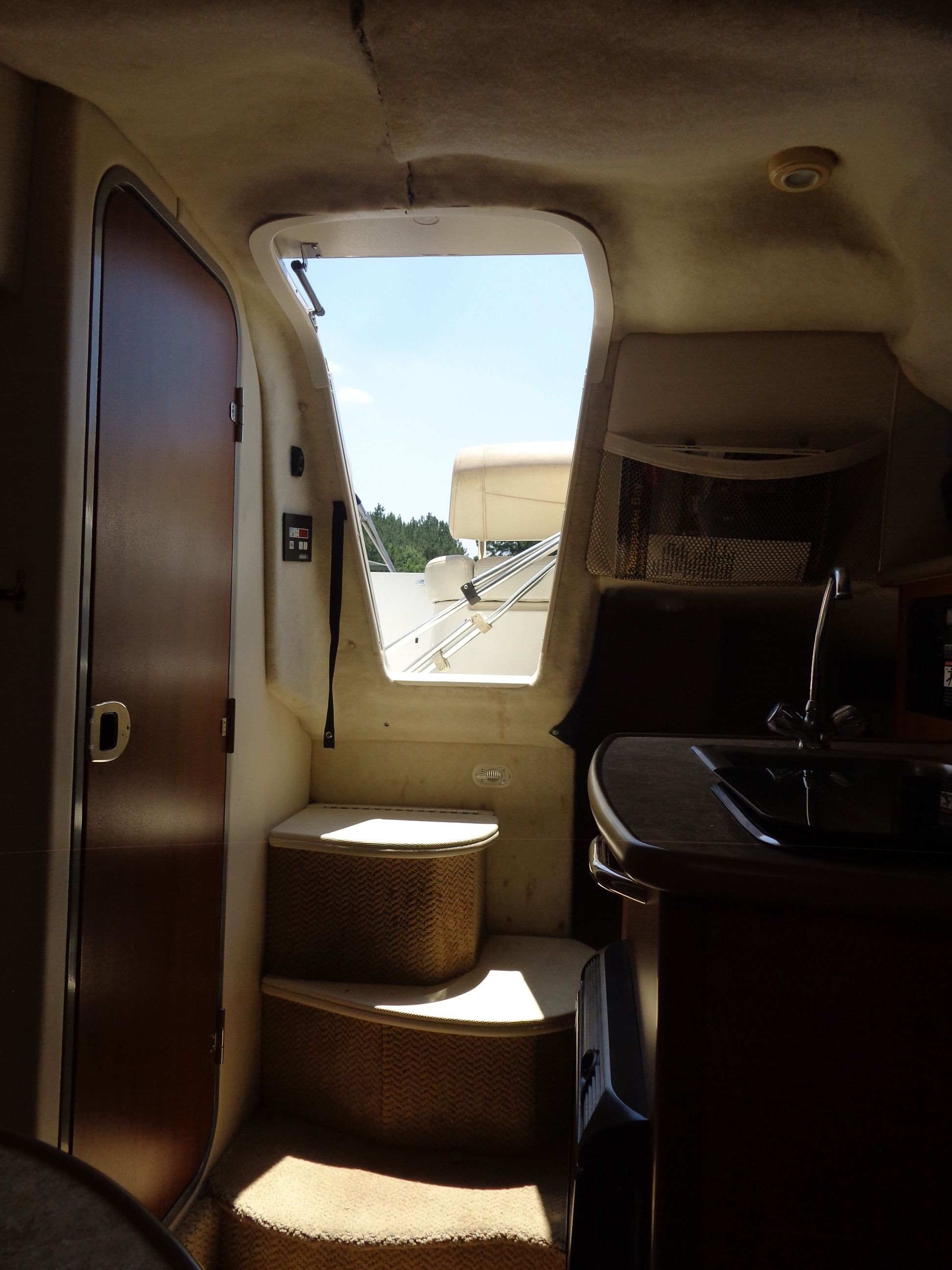 2007 Bayliner 245 Cruiser - 55