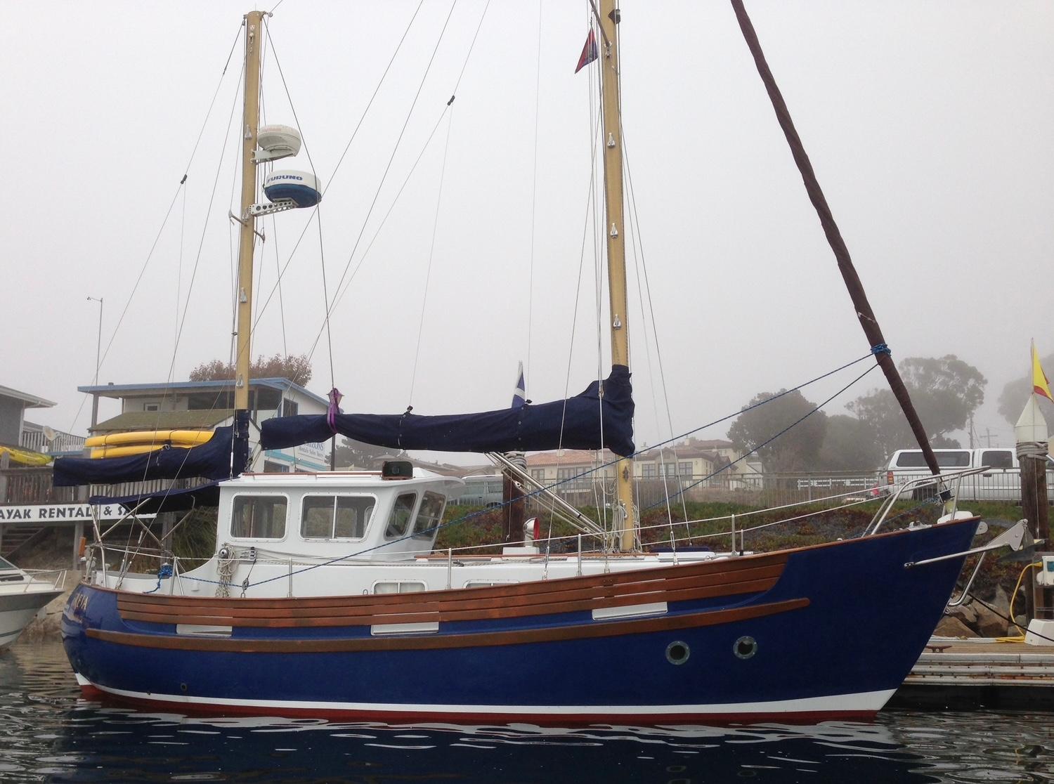 1975 Fisher 30 Motorsailer