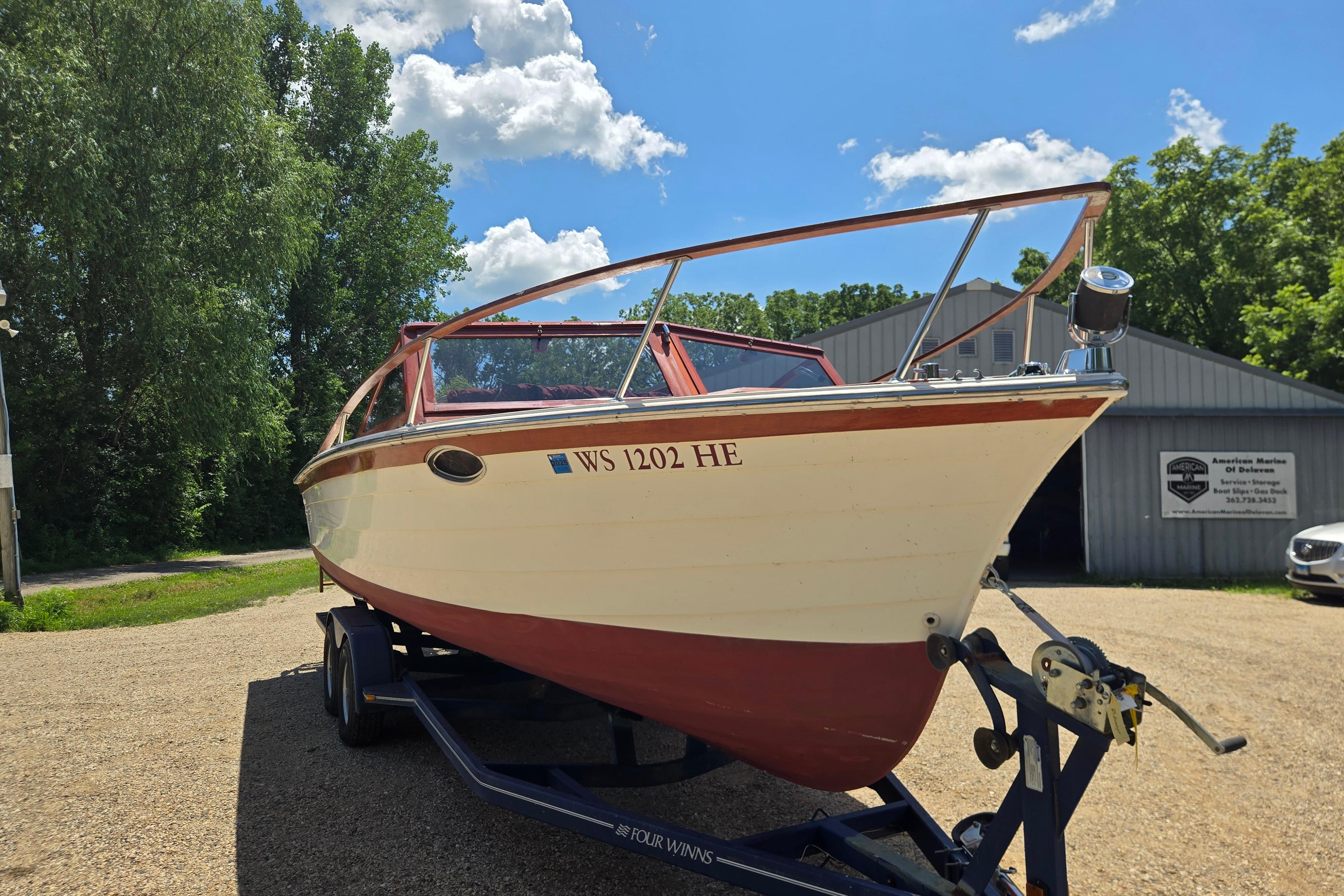 1990 Windsor Craft Cuddy