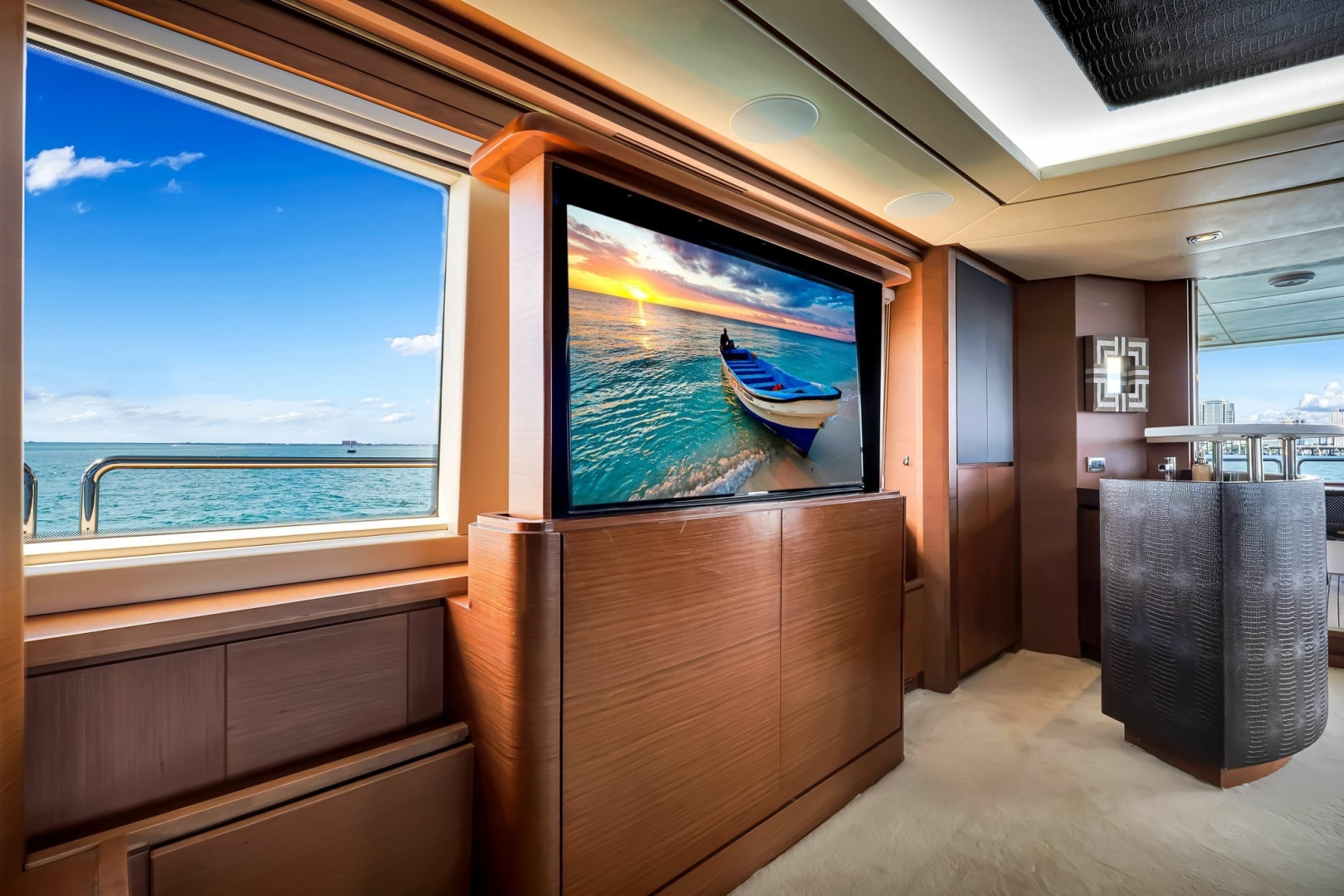 2005 Azimut 105 - Image 62