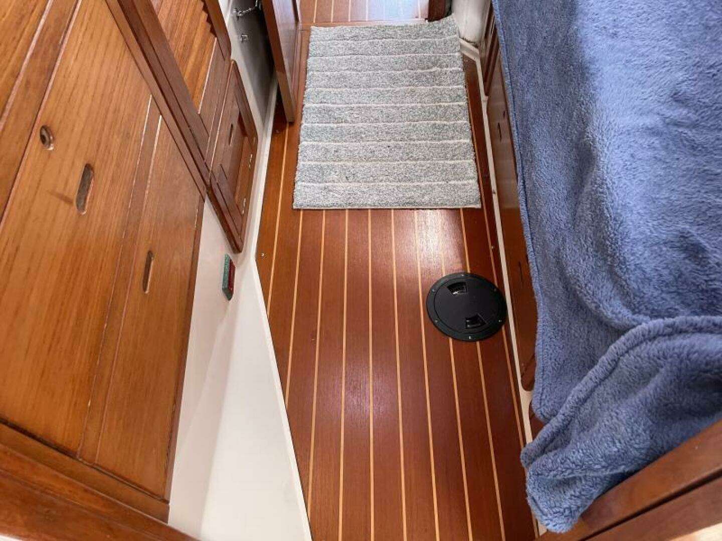 1991 Catalina 42 MKI - Image 39