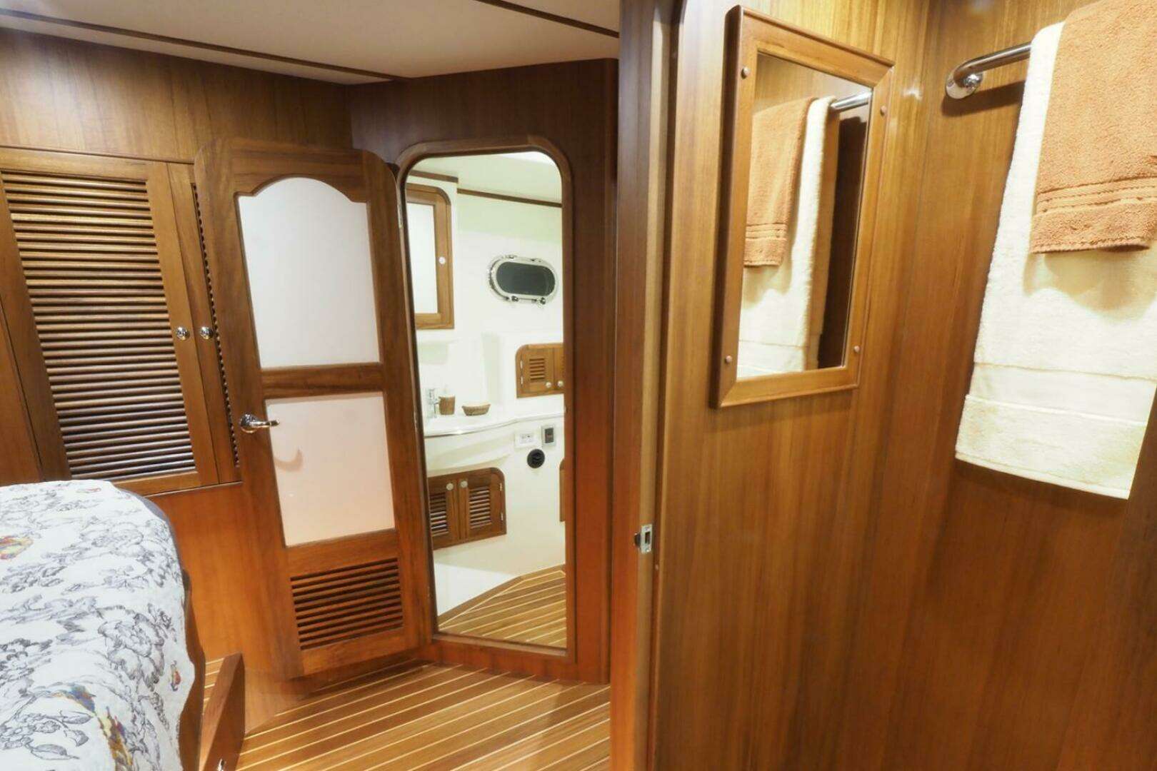 2026 Helmsman Trawlers 46 Pilothouse - Image 41