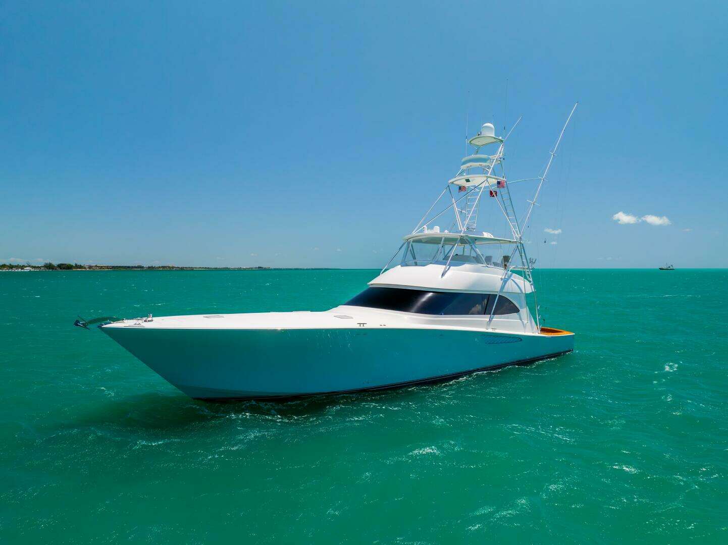 2011 Viking 70 Convertible - Image 14