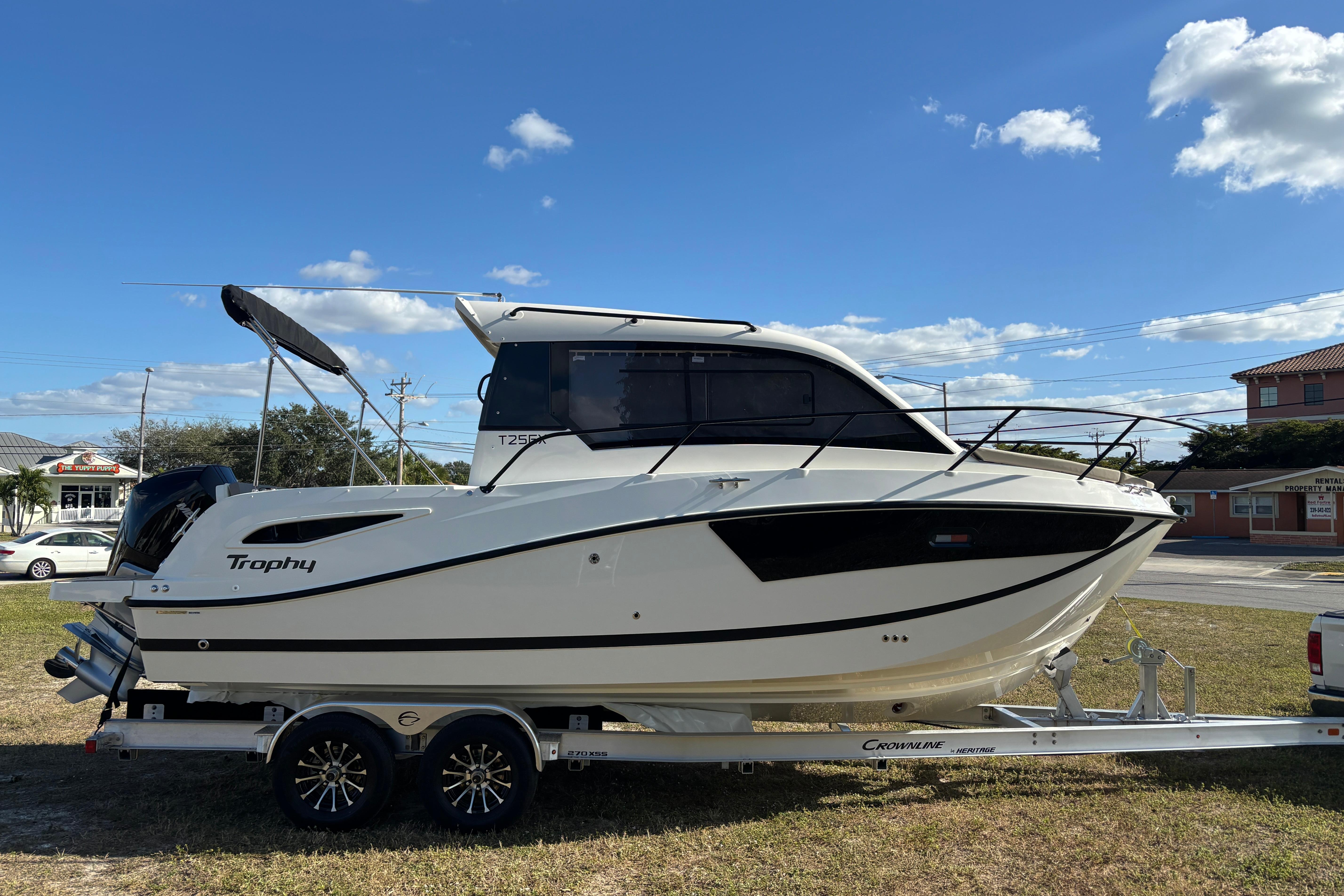 2026 Trophy T 25 EX