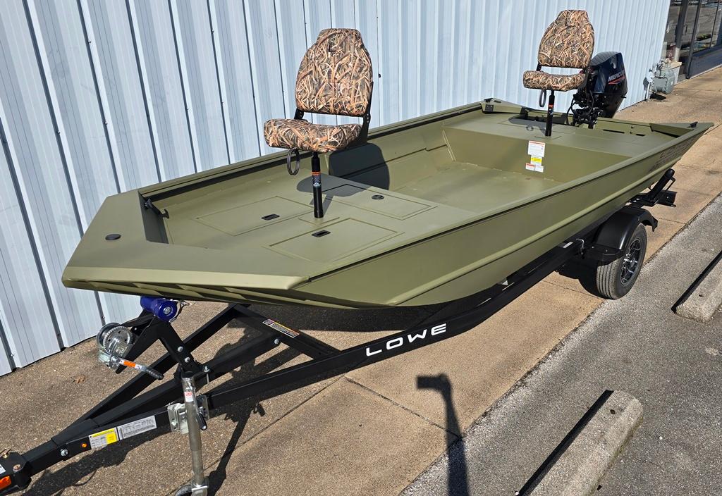 2025 Lowe Roughneck RX1660 Tiller
