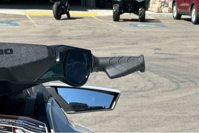 Close-up of the handlebar on a 2026 Sea-Doo GTI 130 WH IBR 26 STD.