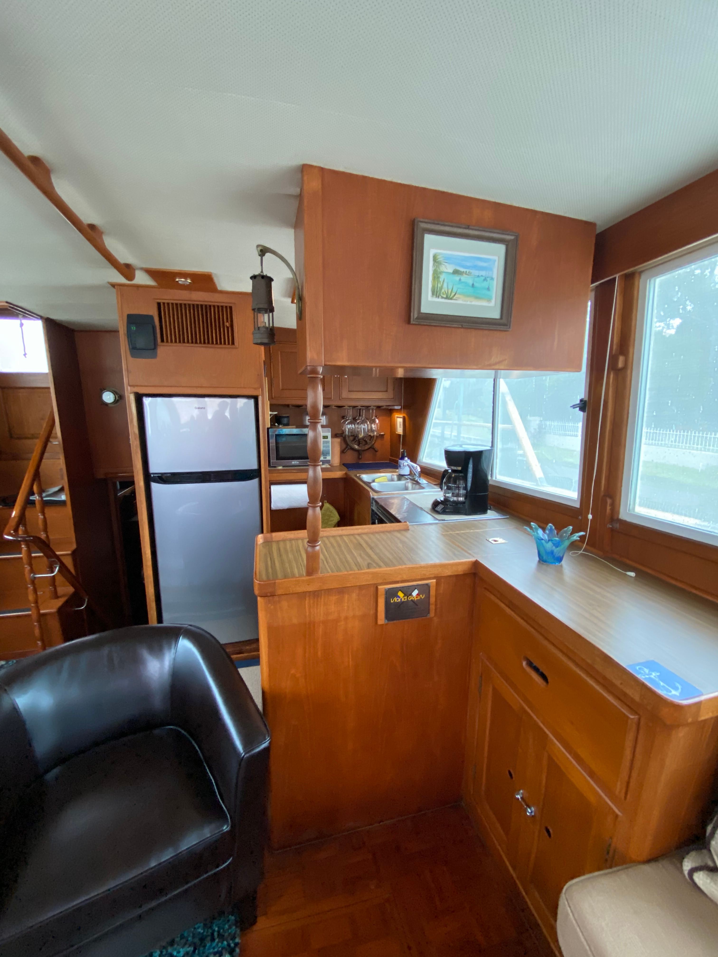 1983 Island Gypsy 44 Flush Deck - 74