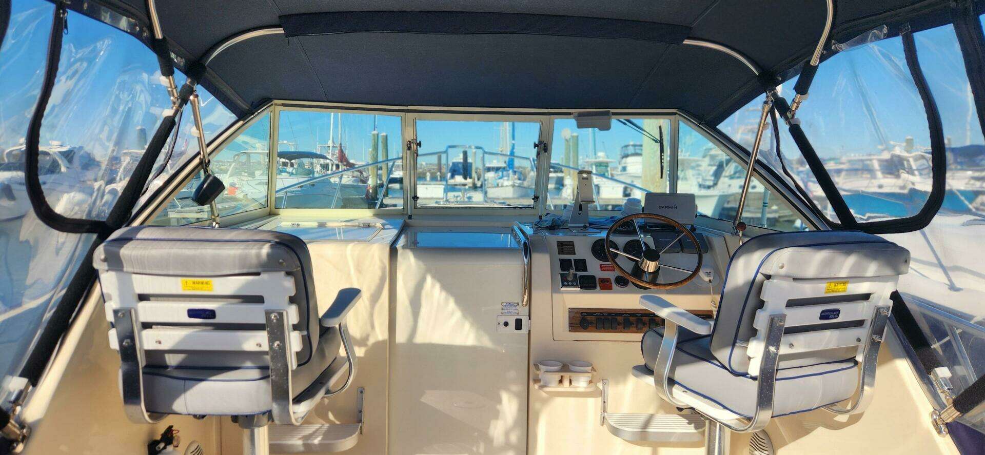 2003 Mainship Pilot 30 - Image 6