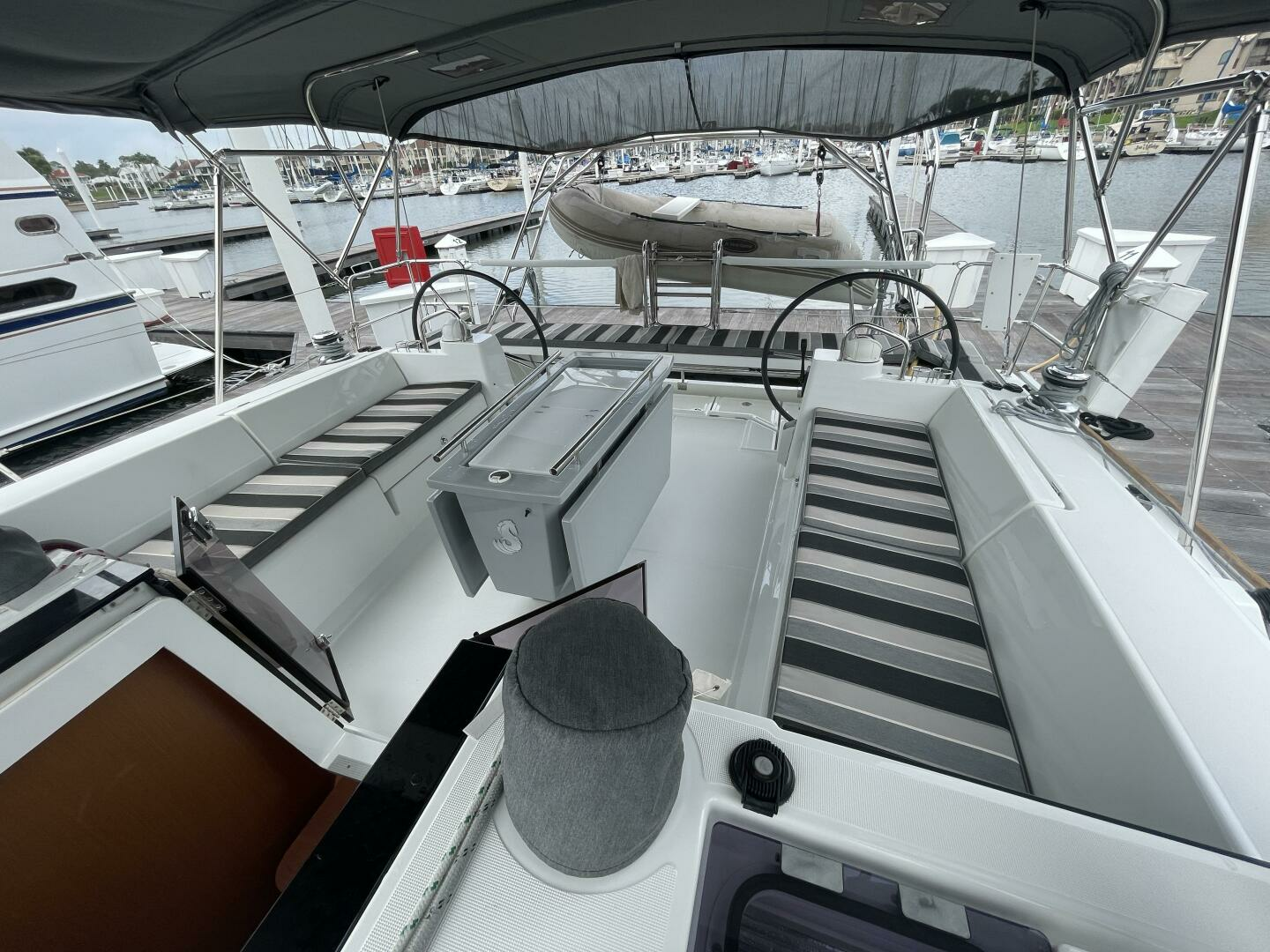 2017 Beneteau Oceanis 45 - Image 26