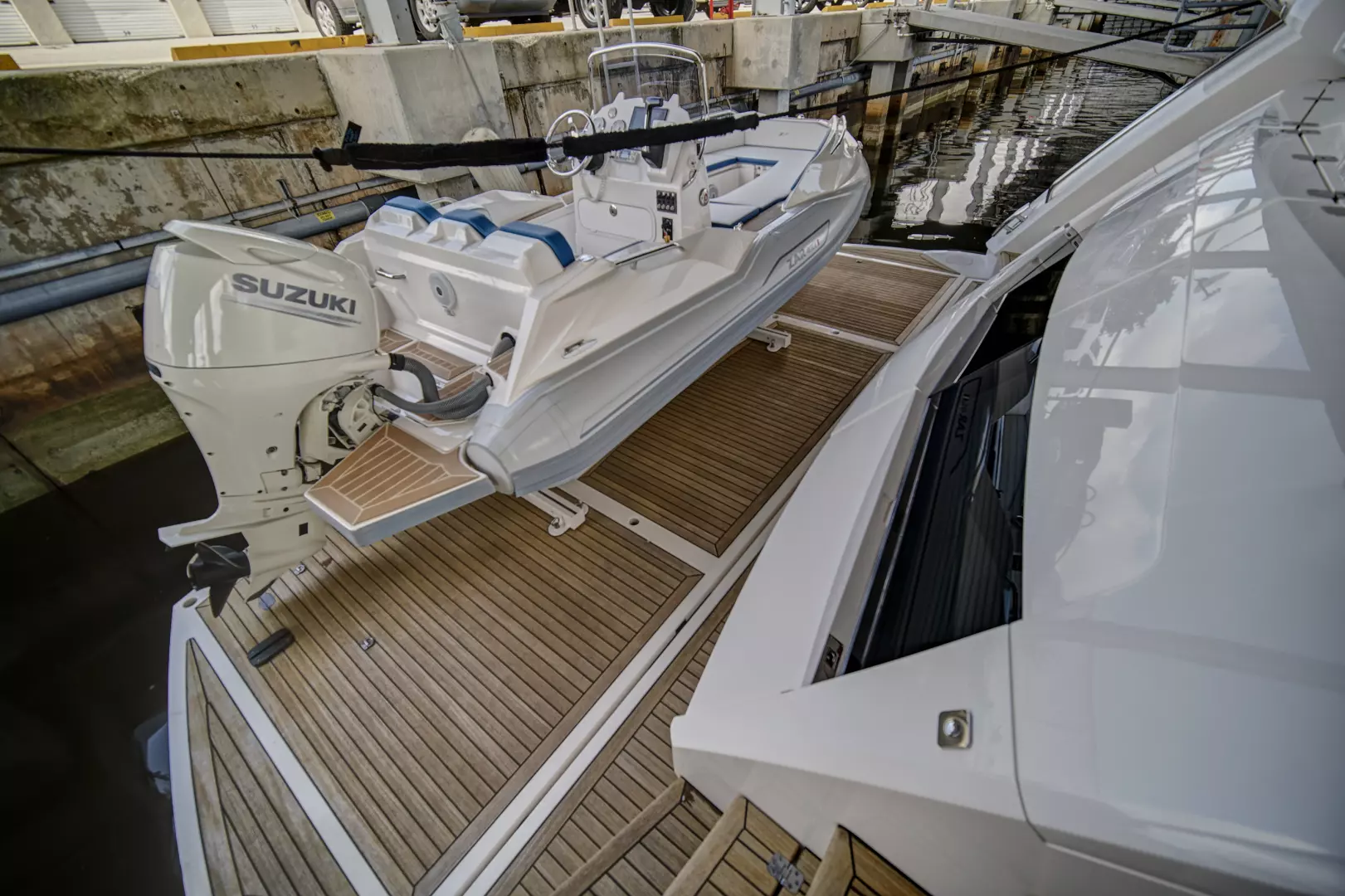 2019 Sunseeker 86 Yacht - Image 10