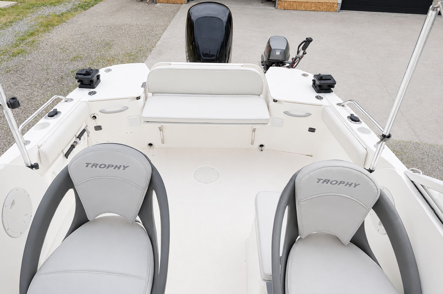 The image shows the cockpit of a 2007 Bayliner Trophy Pro 1902 boat with two seats.