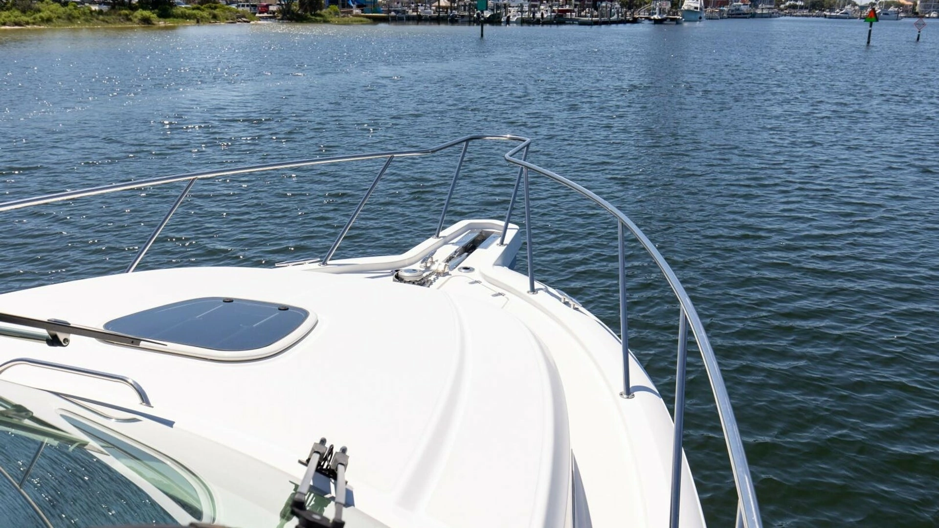 2019 Boston Whaler 345 CONQUEST - Image 24