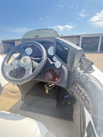 2008 Nitro 929 CDX - 11