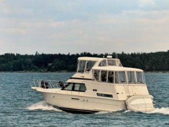 1991 Hatteras 40 DC