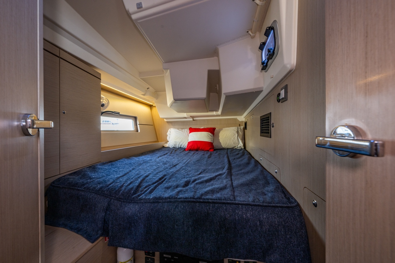 2020 Beneteau Oceanis 46.1 - Image 32