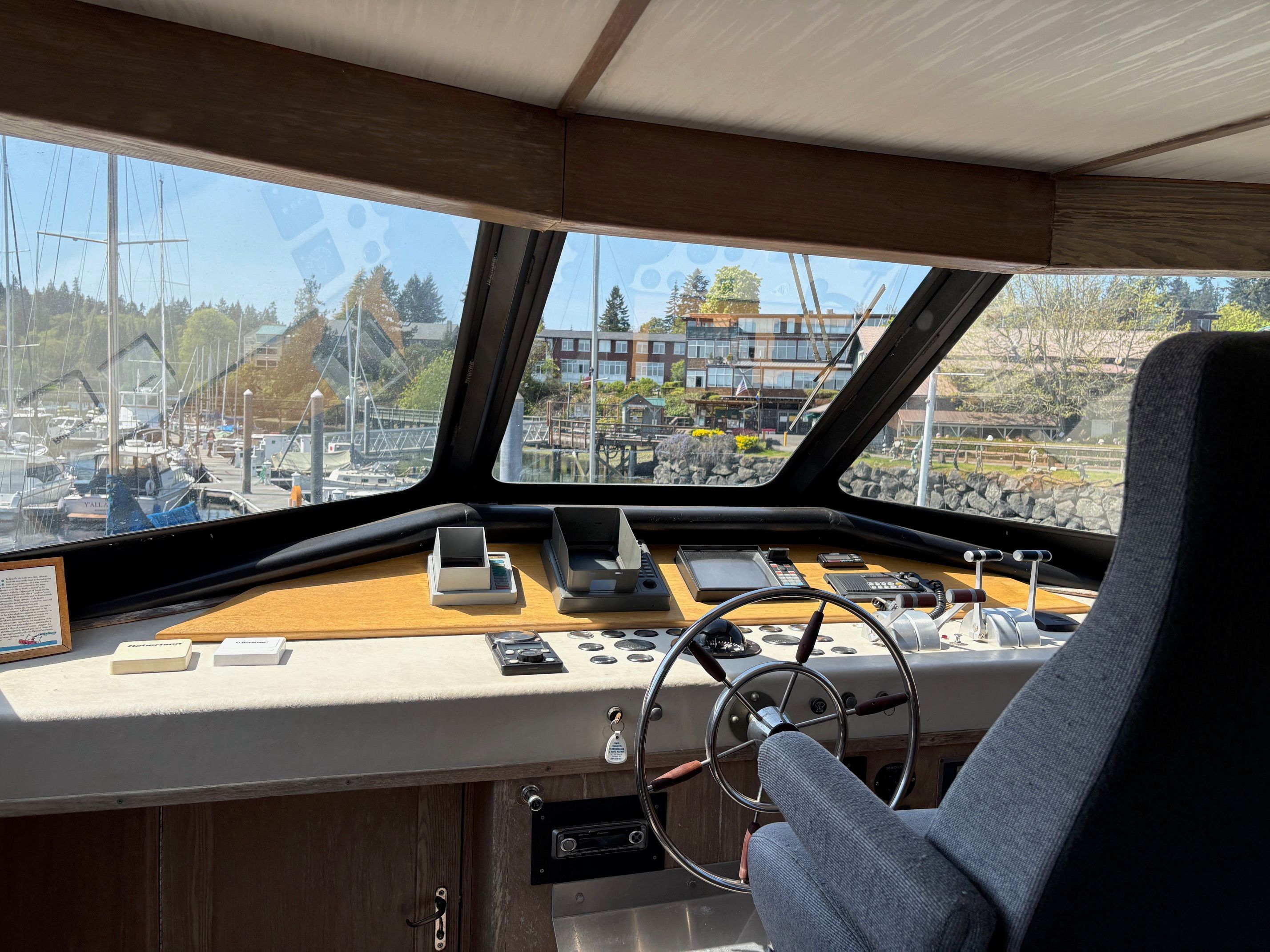 1989 Carver 48 Aft Cabin Hard-Top - 18