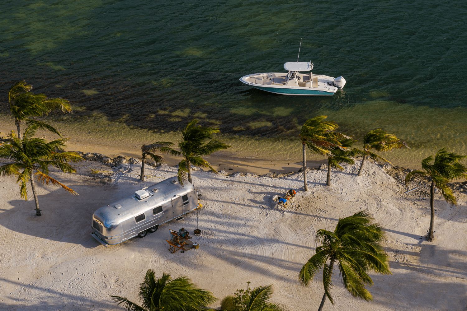 2026 Boston Whaler 250 Dauntless - 39