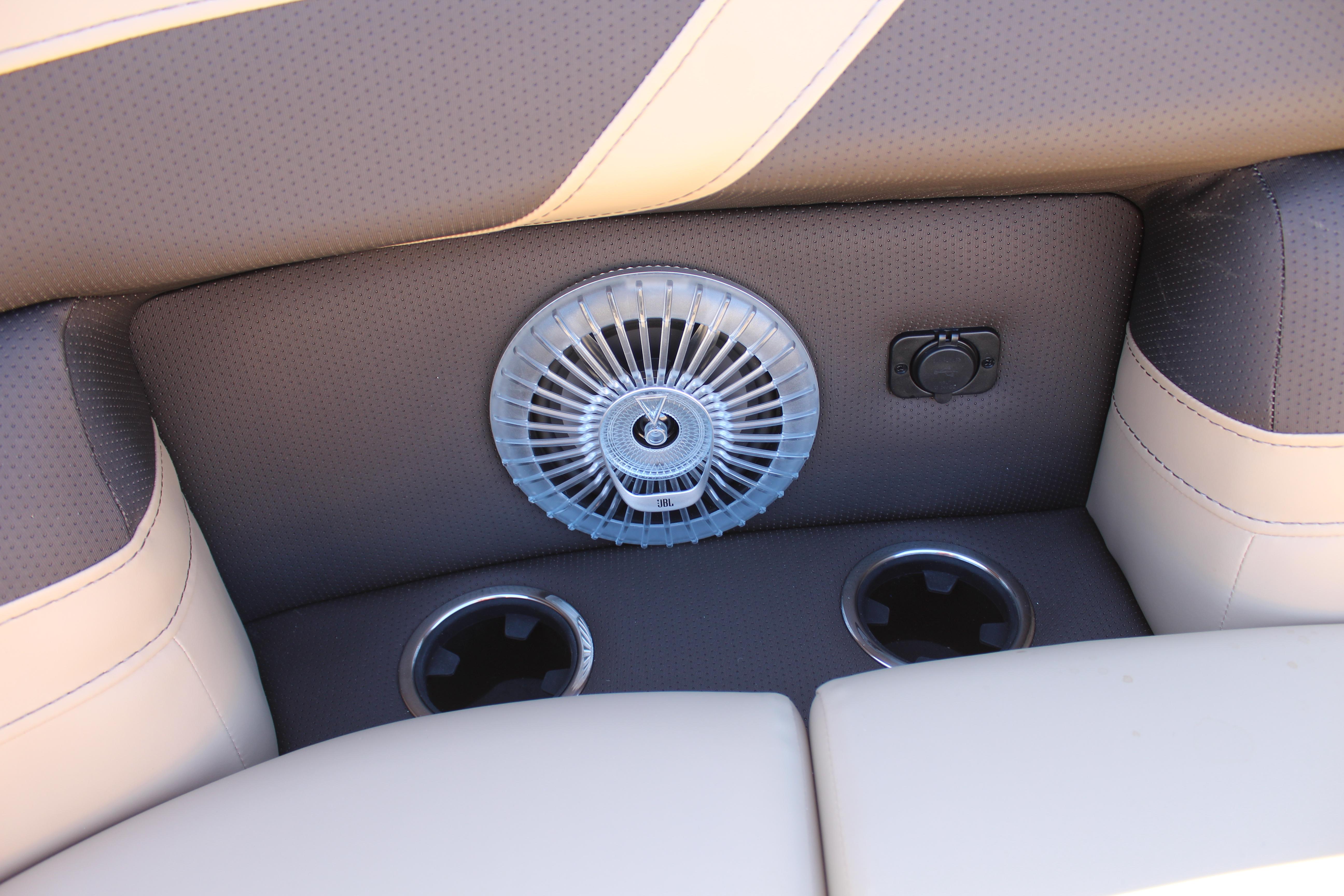 2025 Barletta Cabrio 24Q - 17