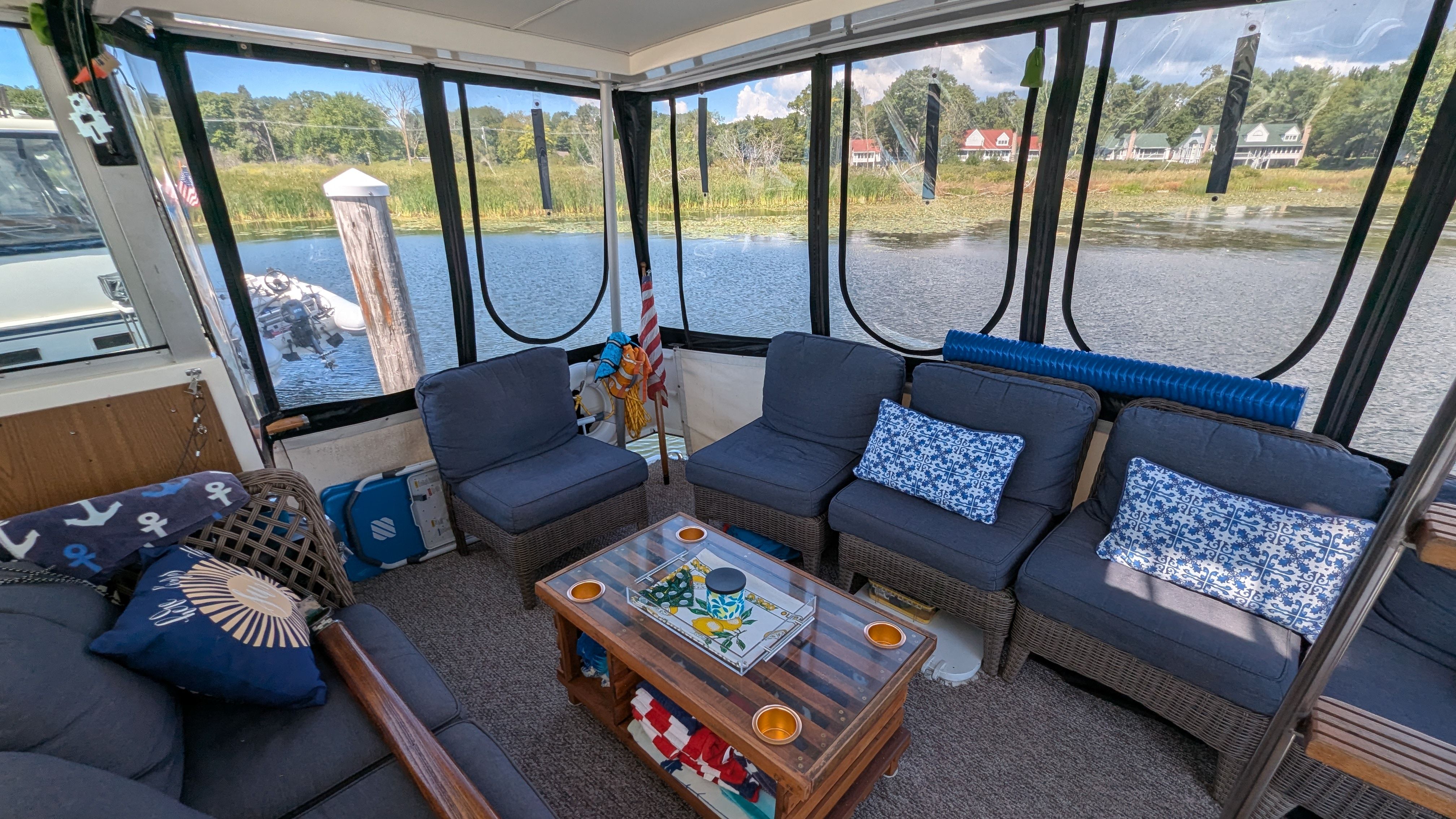 1975 Bertram 42 Motor Yacht - 8