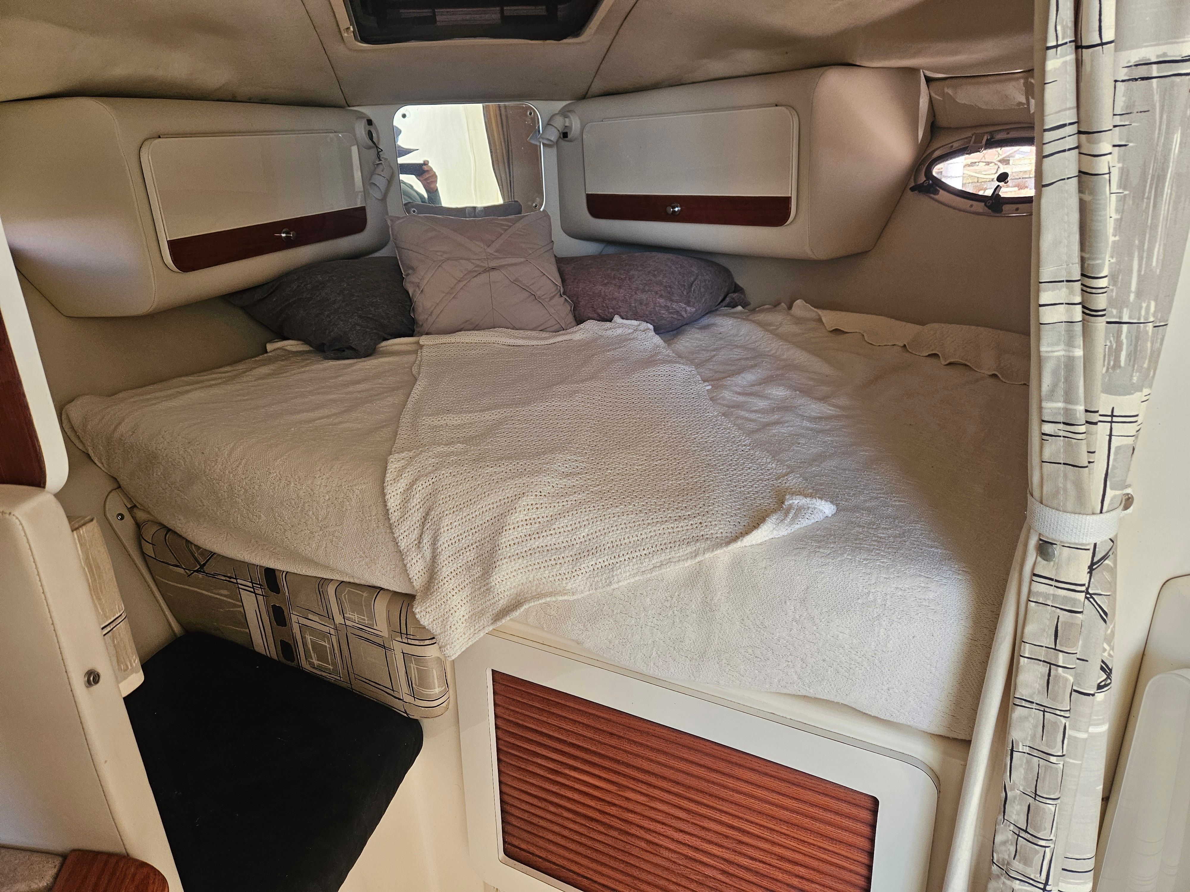 1996 Donzi 3250 LXC - 9