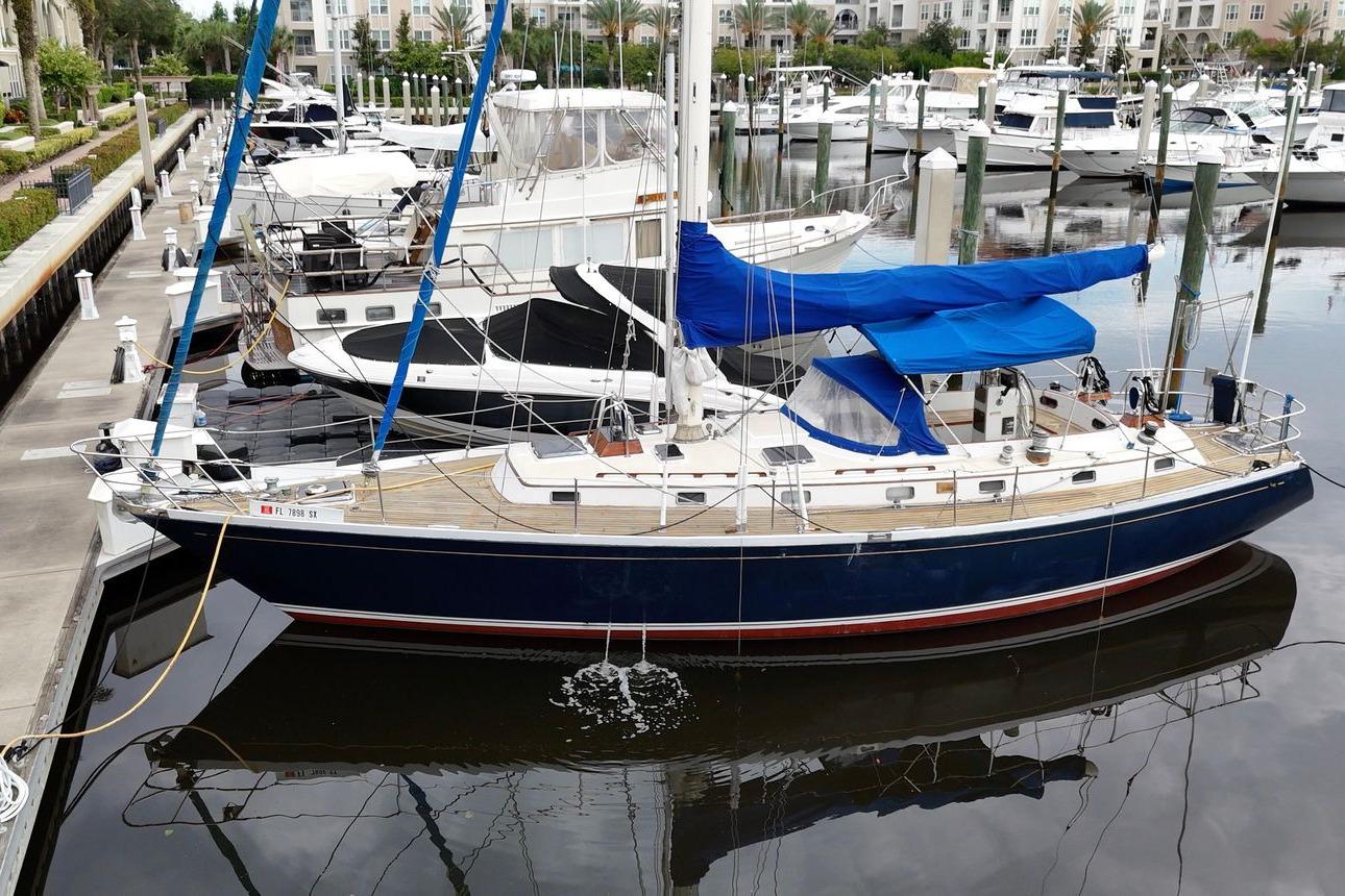 1984 Little Harbor LH44