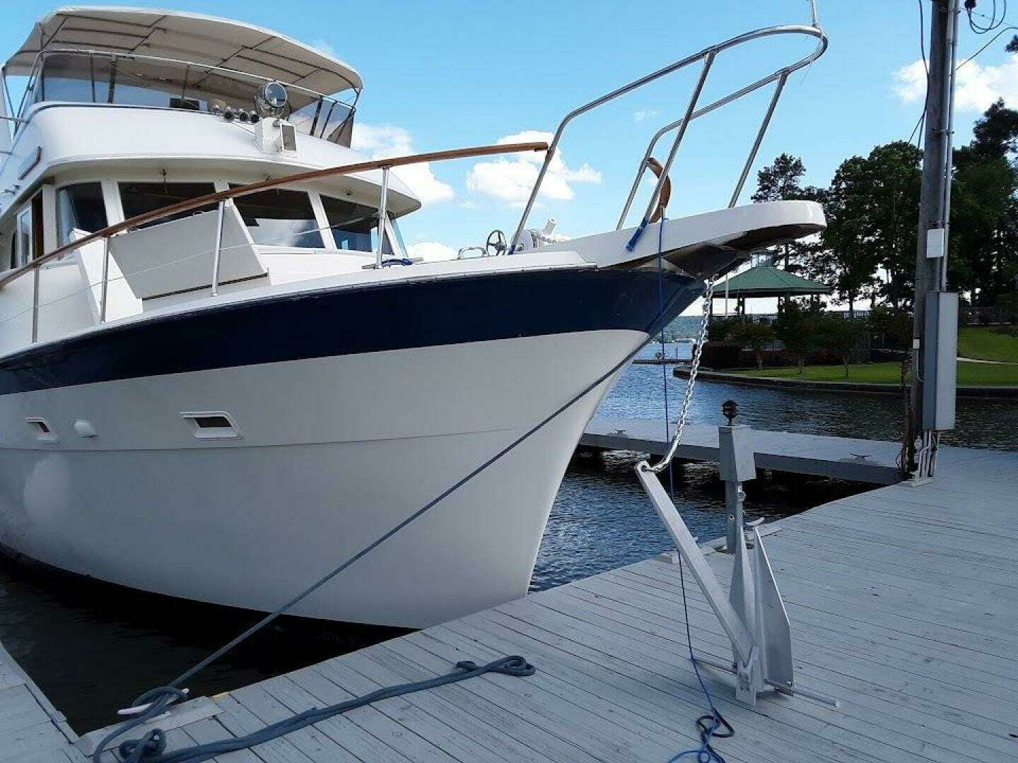 1975 Hatteras 58 LRC - Image 3