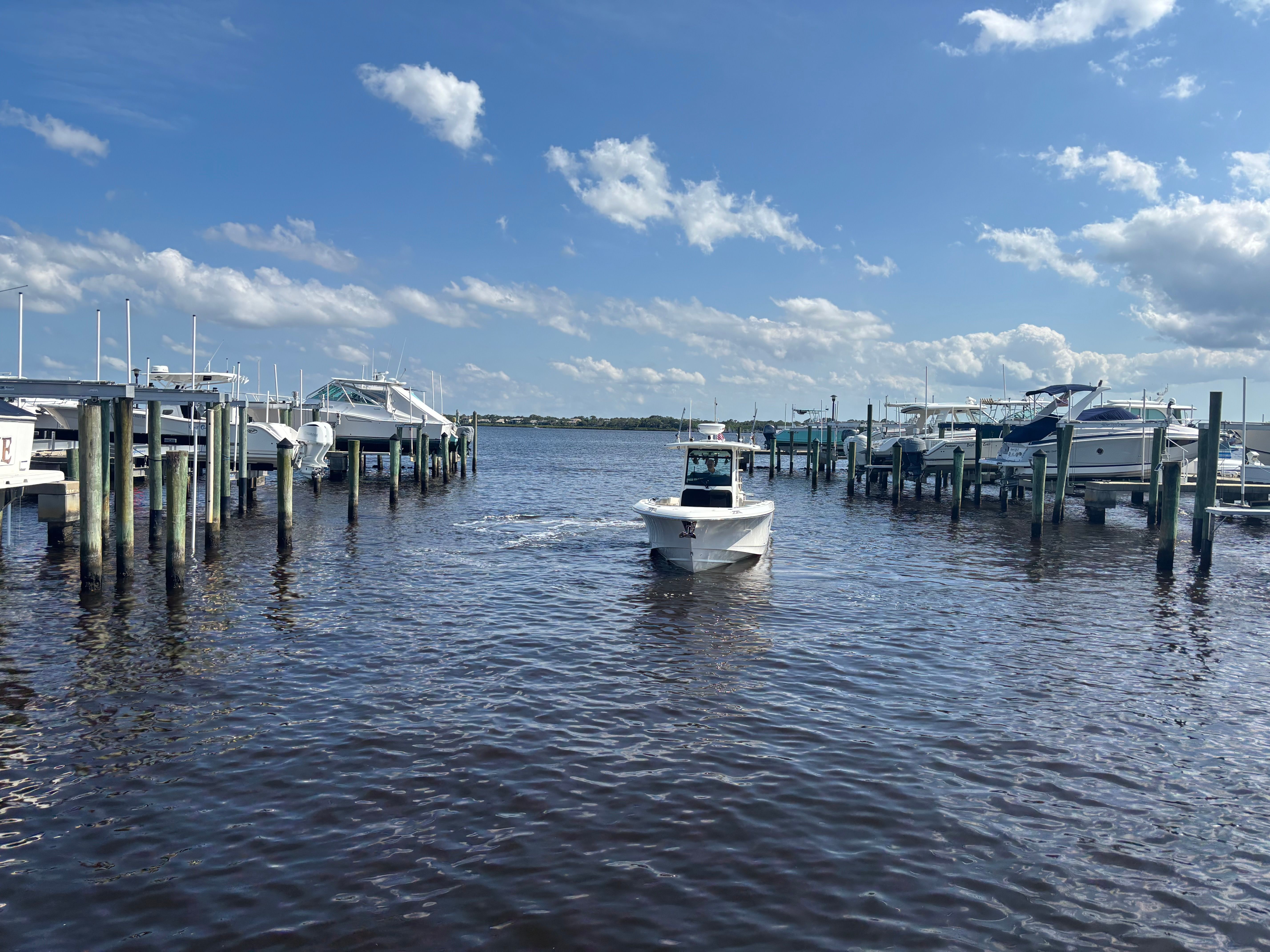 2021 Boston Whaler 330 Outrage - 7