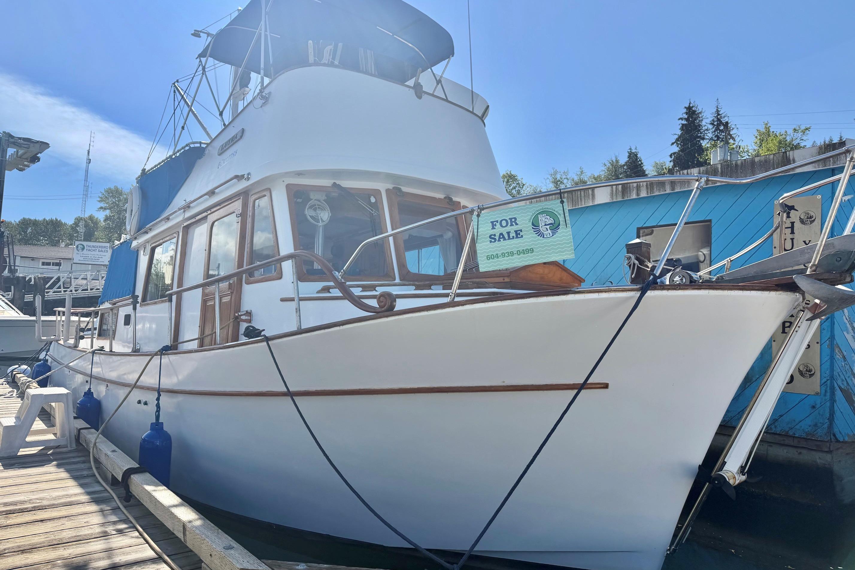 1978 CHB 34 Tri Cabin
