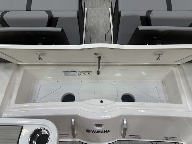 2026 Yamaha Boats 222XE - 5