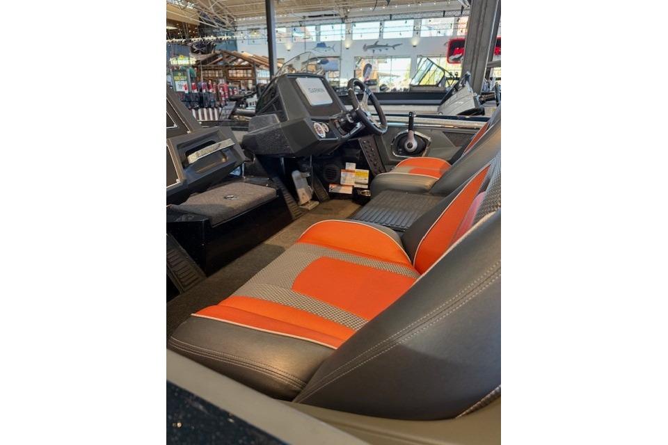 2025 Ranger Z518 Cup-Equipped boat interior with orange and gray seats.