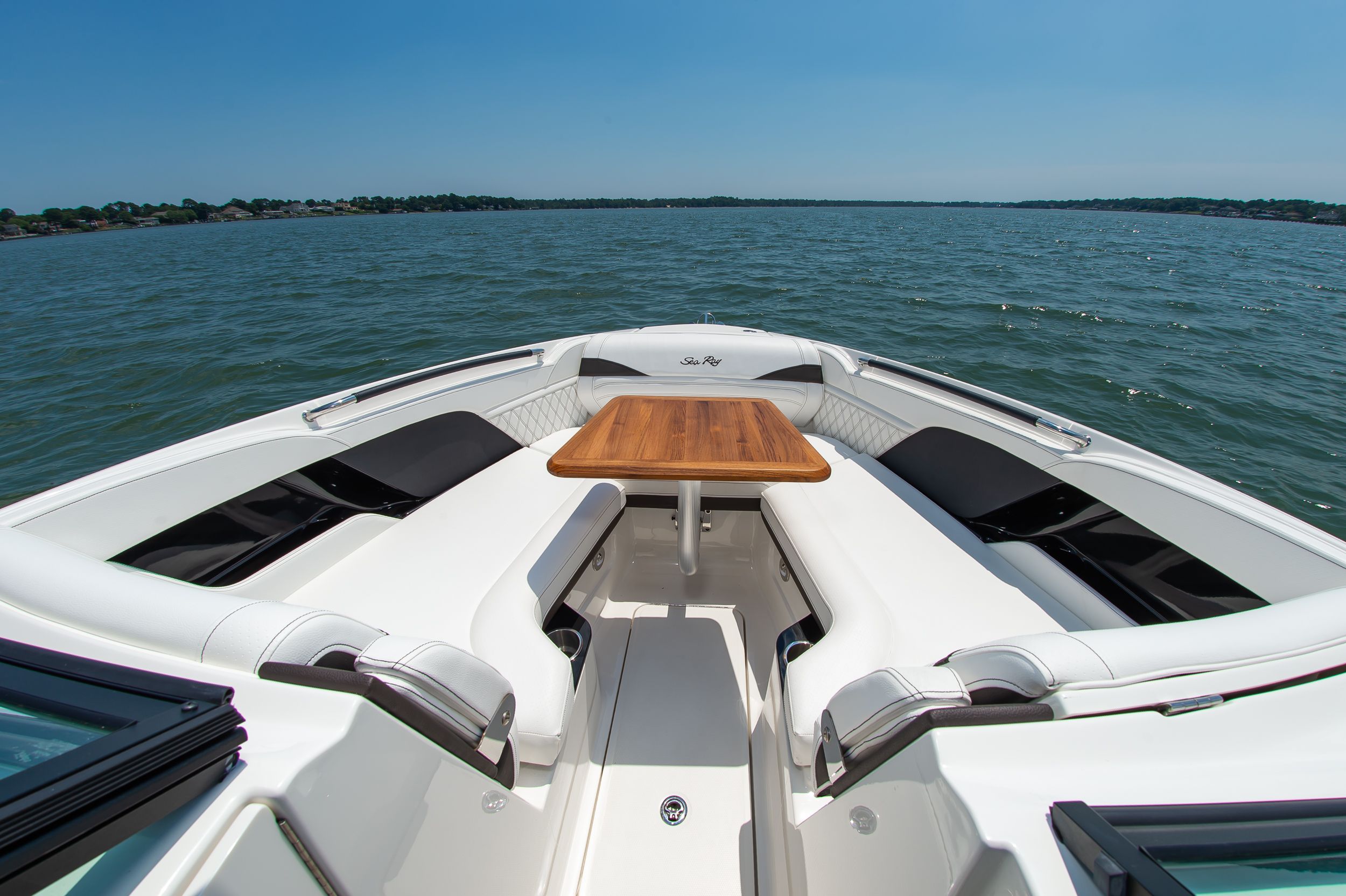 2023 Sea Ray SLX 260 - 12