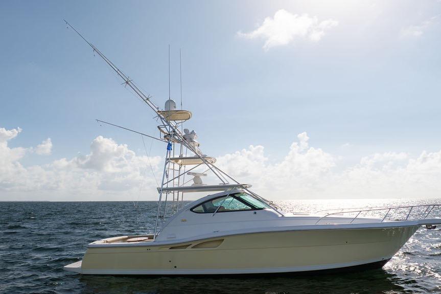 2005 Tiara Yachts 4200 Open