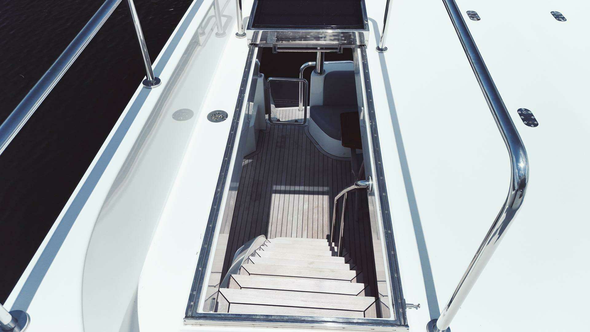 2015 Ocean Alexander 72 - Image 8