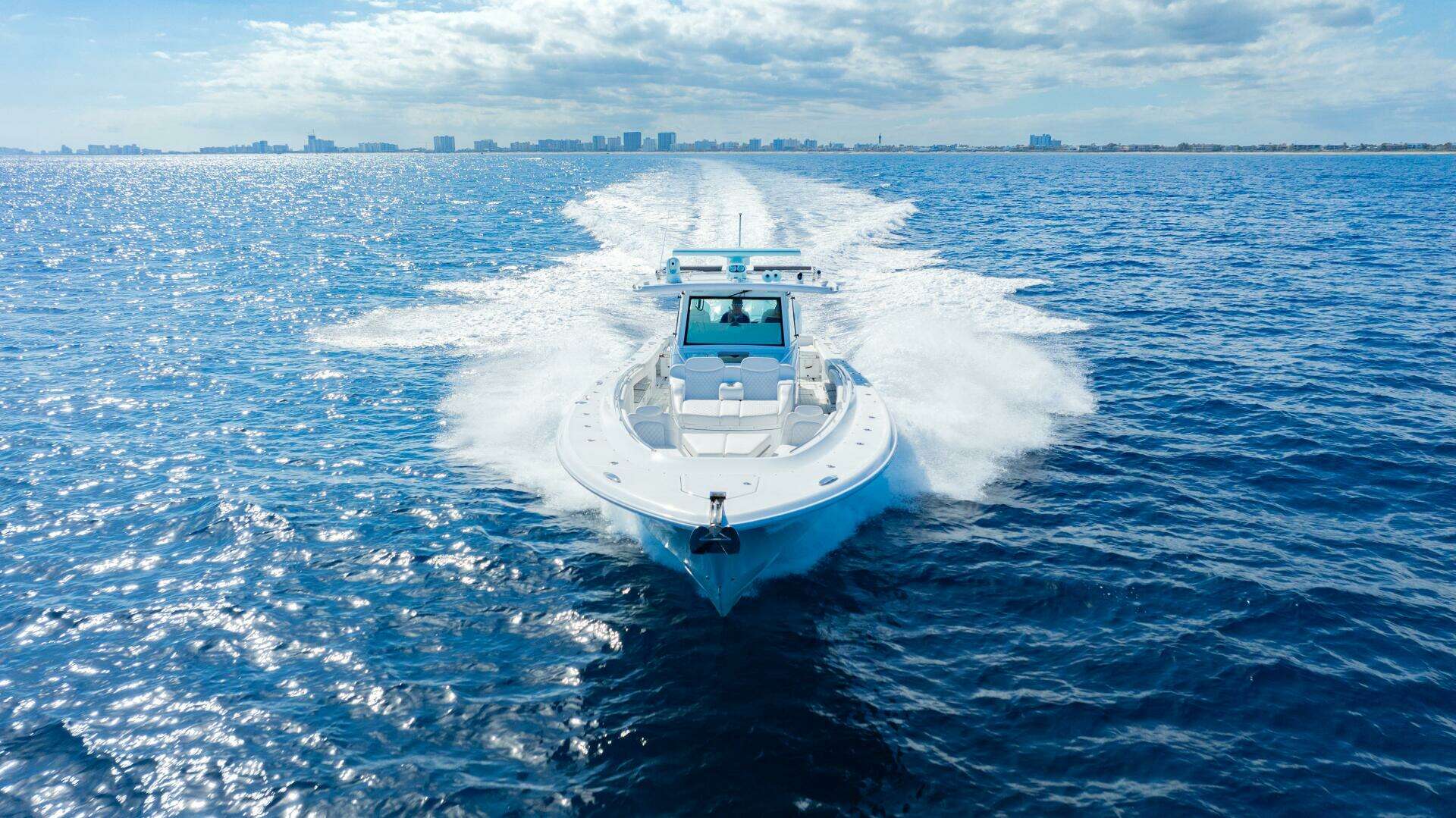 2024 HCB 53 Suenos RXV - Image 70