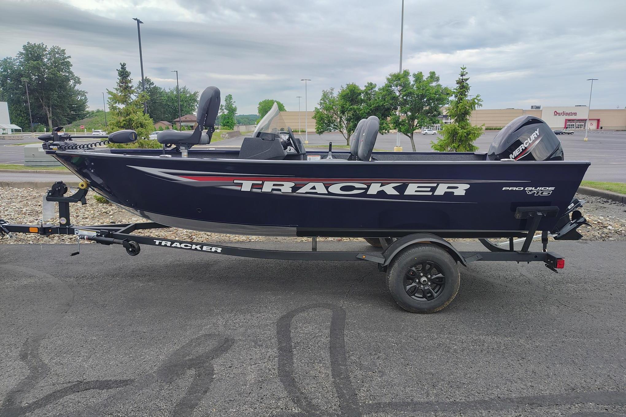 2026 Tracker Pro Guide V-16 SC