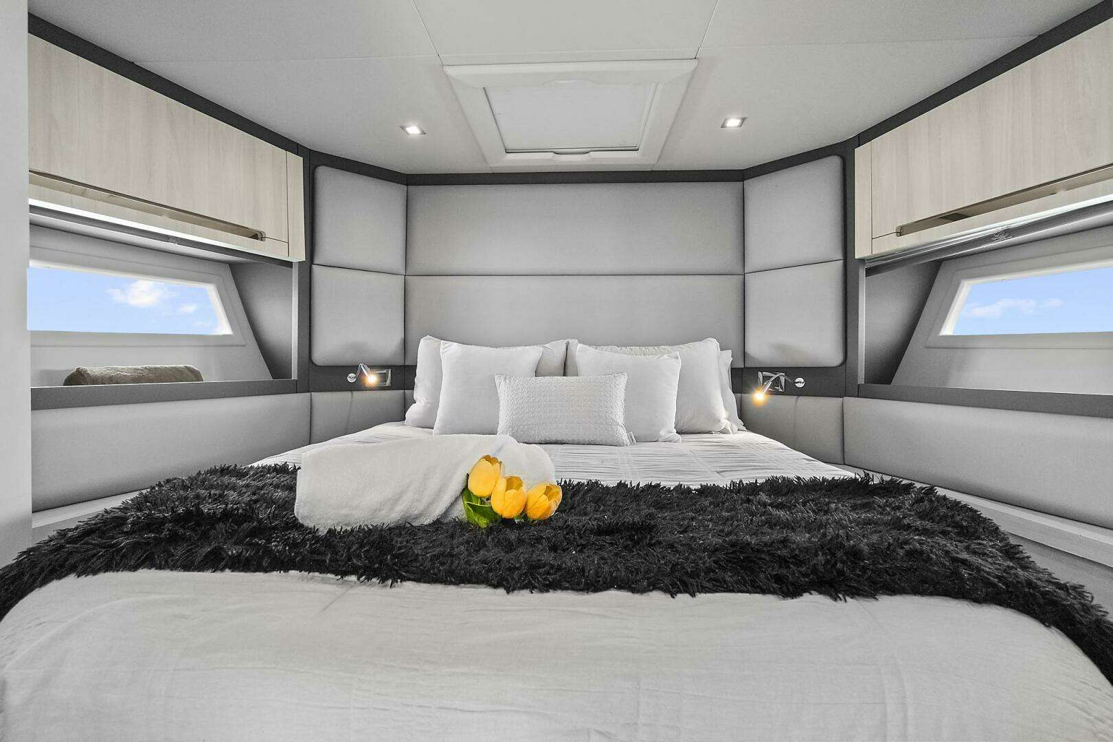 2015 Azimut 55S - Image 21
