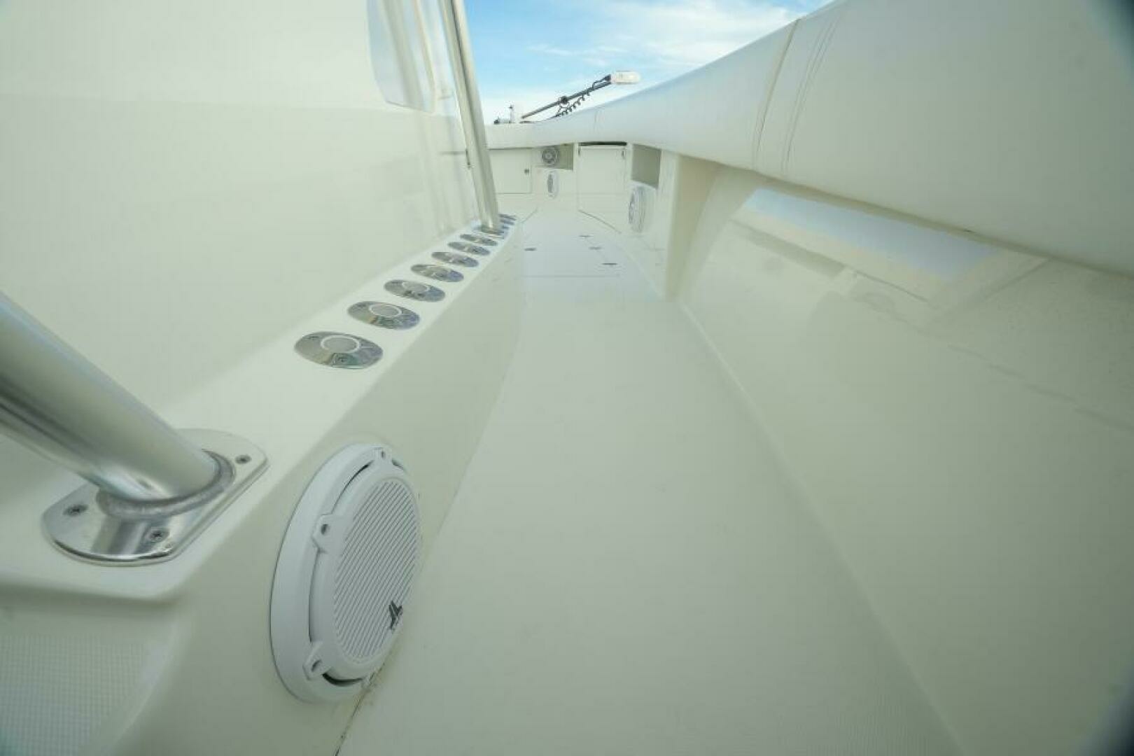 2013 SeaVee 390 - Image 30