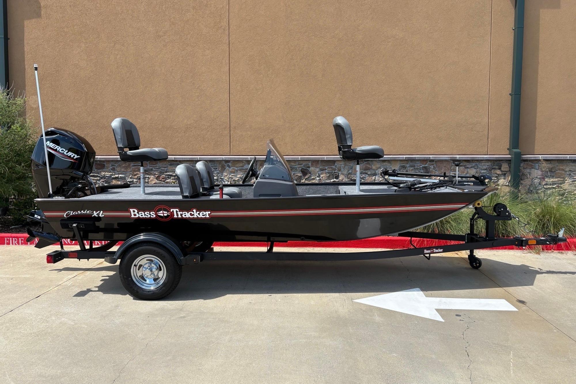 2026 Tracker Bass Tracker Classic XL