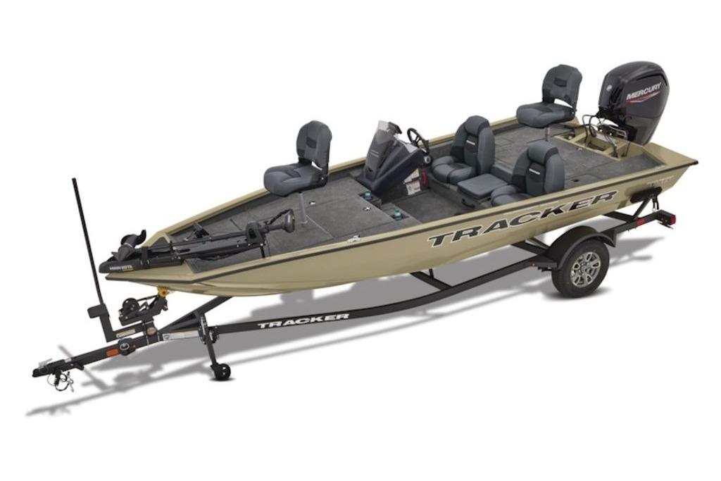 2026 Tracker Pro Team 175 fishing boat with trailer, featuring multiple seats and Mercury outboard motor.